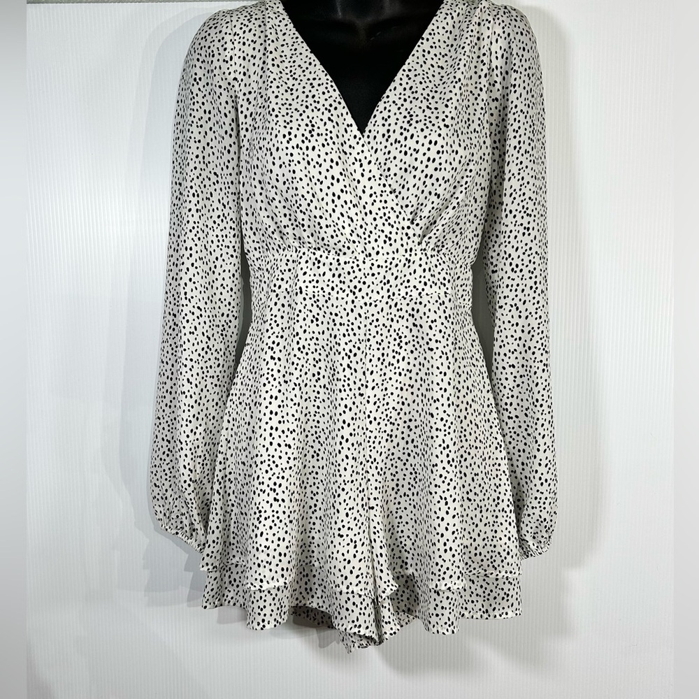 Forever 21 Polka Dot Romper Size Small